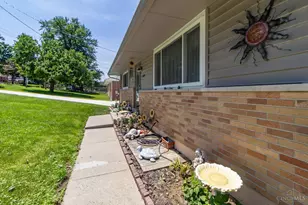 10749 Plainfield Rd, Sharonville, OH 45241 - Photo 3