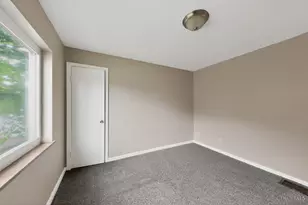 1712 Norcol Ln, Cincinnati, OH 45231 - Photo 17