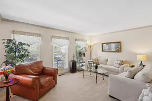 4221 St Andrews Pl, Cincinnati, OH 45236 - Photo 9
