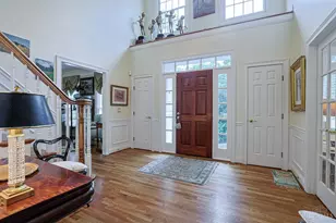 9955 Mistymorn Ln, Symmes Township, OH 45242 - Photo 5
