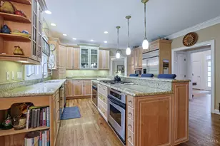 9955 Mistymorn Ln, Symmes Township, OH 45242 - Photo 11