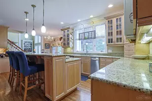 9955 Mistymorn Ln, Symmes Township, OH 45242 - Photo 13