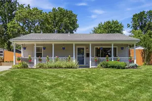 922 Bellwood Dr, Loveland, OH 45140 - Photo 1