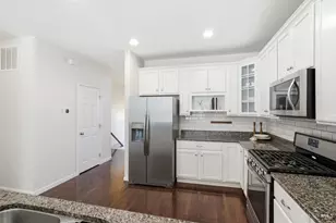 3021 Cohoon St, Cincinnati, OH 45208 - Photo 13