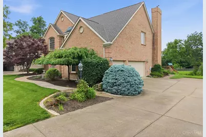1634 Fairway Crest, Miami Township, OH 45140 - Photo 5