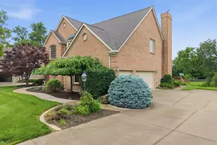 1634 Fairway Crest, Miami Township, OH 45140 - Photo 5
