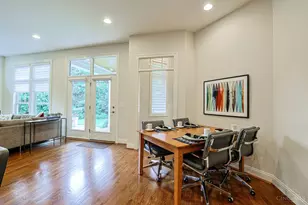115 Candlewood Cir, Montgomery, OH 45249 - Photo 17