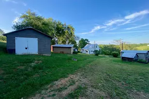 2195 Pumpkin Ridge Rd, West Union, OH 45693 - Photo 7