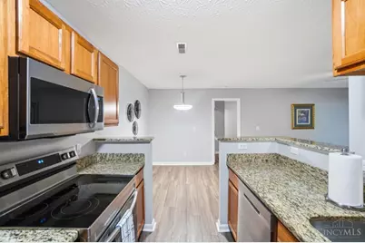 7331 Chatham Court #B, West Chester, OH 45069 - Photo 19