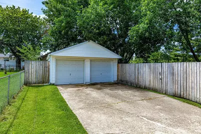 6439 Canastota Drive, Fairfield Township, OH 45011 - Photo 31