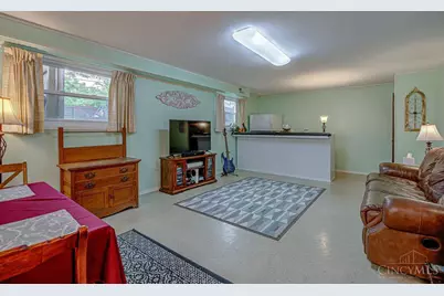 6439 Canastota Drive, Fairfield Township, OH 45011 - Photo 13