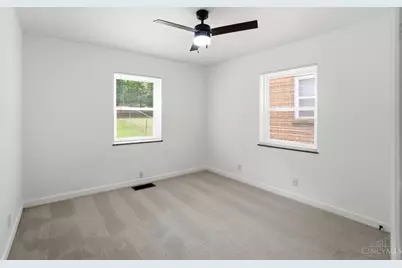 6229 Fairhurst Avenue, Cincinnati, OH 45213 - Photo 29