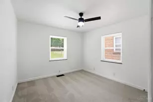 6229 Fairhurst Ave, Cincinnati, OH 45213 - Photo 29