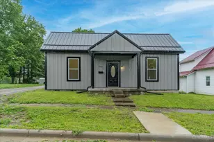 342 Johnson St, Hillsboro, OH 45133 - Photo 1