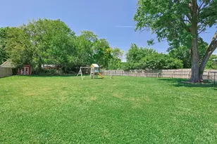 813 S 1st St, Trenton, OH 45067 - Photo 33