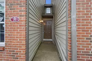 10555 Montgomery Rd, Montgomery, OH 45242 - Photo 3