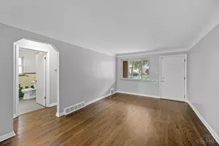 1723 Tuxworth Ave, Cincinnati, OH 45238 - Photo 7