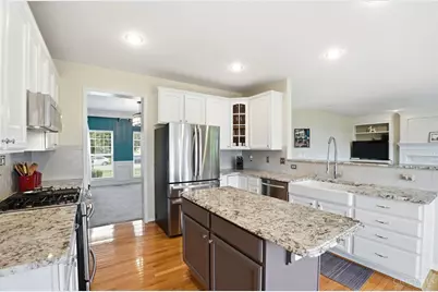 8300 Cherrydale Court, Deerfield Township, OH 45040 - Photo 13
