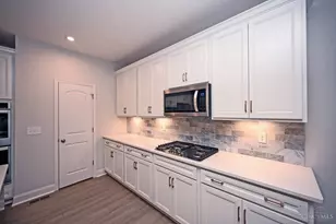 4126 Magnolia Trace, Union Township, OH 45245 - Photo 7