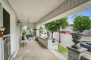 455 W Main St, Williamsburg, OH 45176 - Photo 3