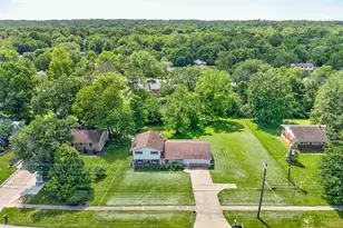 5691 Winton Rd, Fairfield, OH 45014 - Photo 3