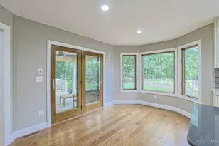 9774 Berry Hill Dr, West Chester, OH 45241 - Photo 11