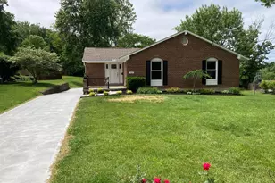 5569 Goldcrest Dr, Cincinnati, OH 45238 - Photo 1
