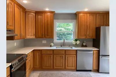 5569 Goldcrest Drive, Cincinnati, OH 45238 - Photo 9