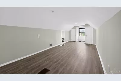 1818 Lawn Avenue, Cincinnati, OH 45237 - Photo 21