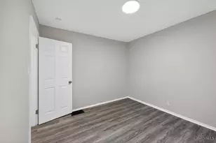 1818 Lawn Ave, Cincinnati, OH 45237 - Photo 11