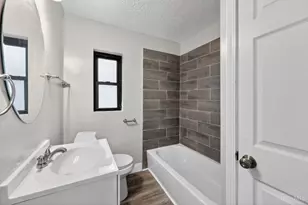 1818 Lawn Ave, Cincinnati, OH 45237 - Photo 13