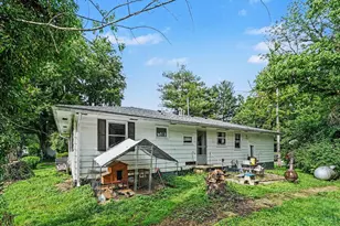 404 E State St, Georgetown, OH 45121 - Photo 15
