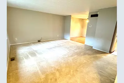 2922 Windsong Drive, Cincinnati, OH 45251 - Photo 5