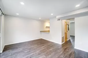5701 Montgomery Rd, Cincinnati, OH 45212 - Photo 15