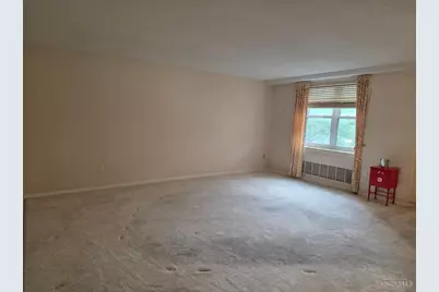 2444 Madison Road #210B, Cincinnati, OH 45208 - Photo 9