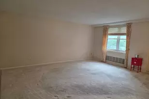 2444 Madison Rd, Cincinnati, OH 45208 - Photo 9
