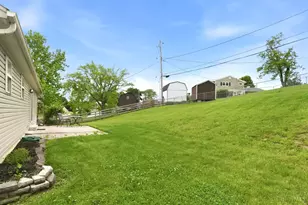 952 Golfview Dr, Hamilton, OH 45013 - Photo 23