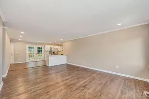 2713 John Gray Rd, Cincinnati, OH 45231 - Photo 5