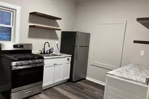2149 W Clifton Ave, Cincinnati, OH 45219 - Photo 11
