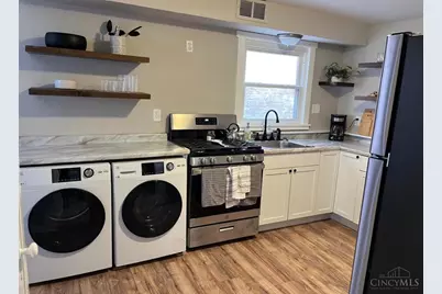 2149 W Clifton Avenue, Cincinnati, OH 45219 - Photo 3