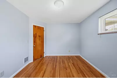 1114 Joetta Drive, Anderson Township, OH 45230 - Photo 9