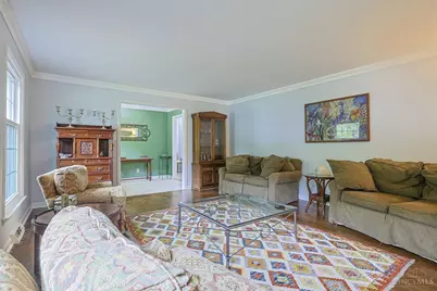 297 Ritchie Avenue, Wyoming, OH 45215 - Photo 9