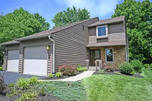 5366 Hickory Trail Ln, Blue Ash, OH 45242 - Photo 1