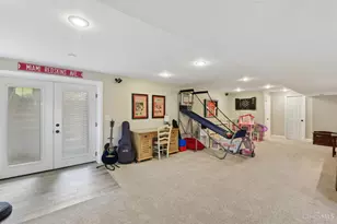 7757 Dennler Ln, Cincinnati, OH 45247 - Photo 51
