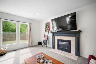 7126 Hearthwood Dr, Fairfield Township, OH 45011 - Photo 11