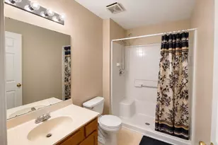 7343 Chatham Ct, West Chester, OH 45069 - Photo 11
