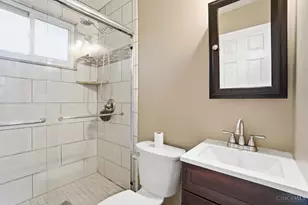 1728 Rockhurst Ln, Cincinnati, OH 45255 - Photo 17