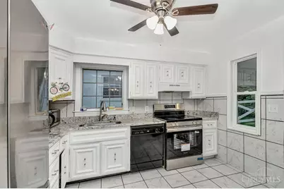 2933 Boudinot Avenue, Cincinnati, OH 45238 - Photo 9