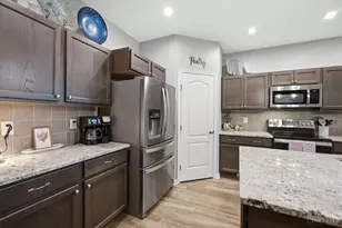 5114 Renaissance Park Dr, Middletown, OH 45005 - Photo 15