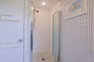 258 Hilltop Ln, Wyoming, OH 45215 - Photo 49